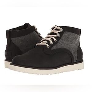 UGG Bethany Canvas Boot Water Resistant Chukka Boot Black and Gray Size 8